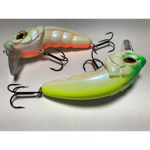 STRIKE PRO HUNCHBACK LURE FIRST LIGHT